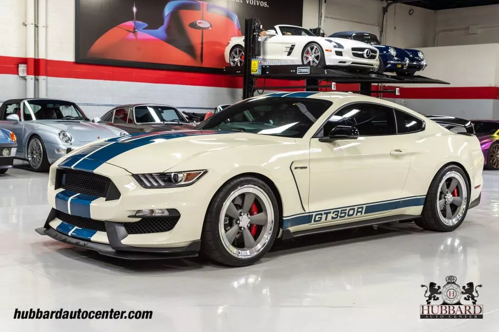 Peter Brock-Edition 2020 Ford Mustang GT350R on Forgeline Forged Three Piece RS5 Wheels