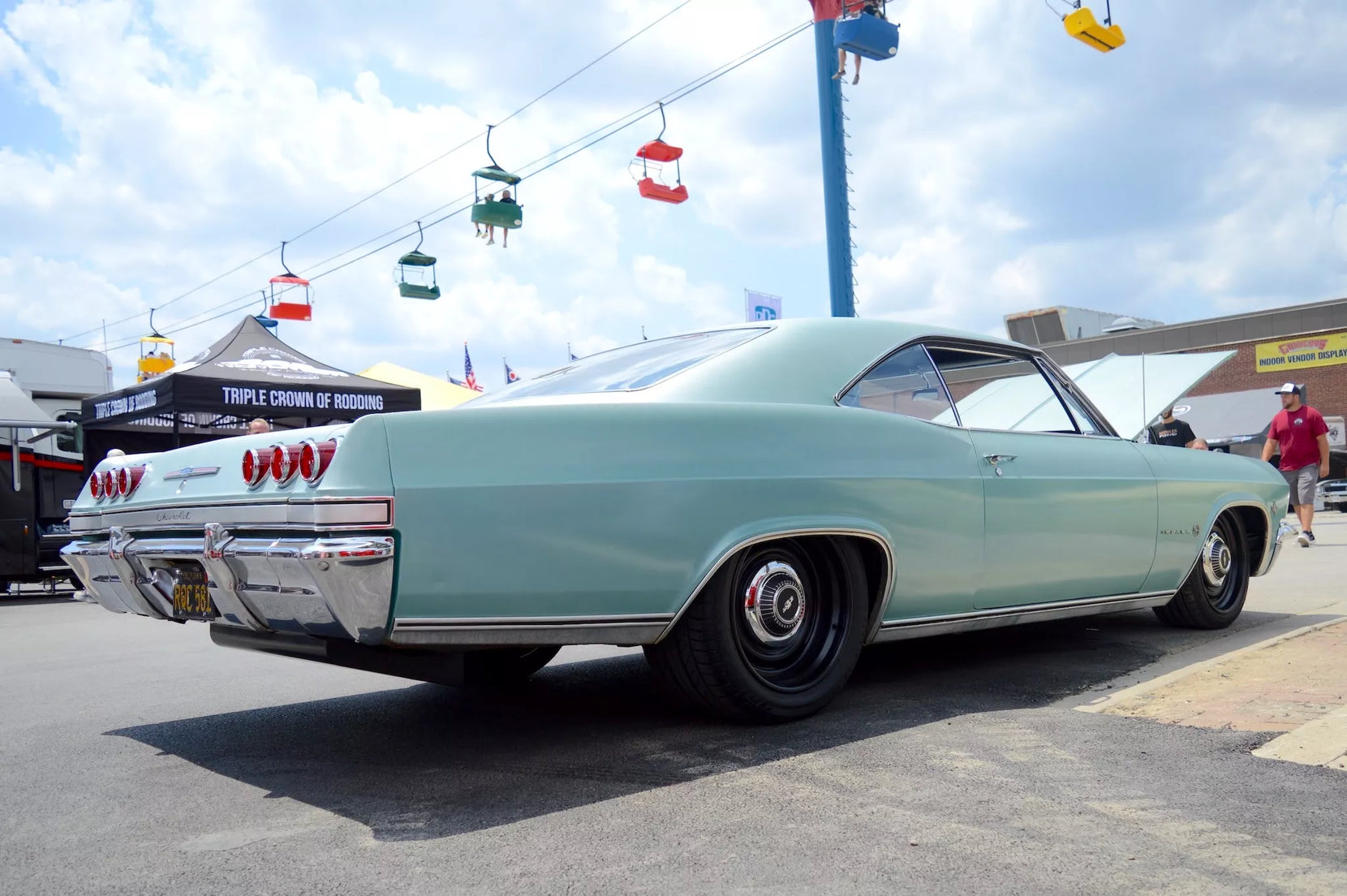 Mike Sparks's 1965 Chevrolet Impala on Forgeline Forged Three Piece OE1 Wheels