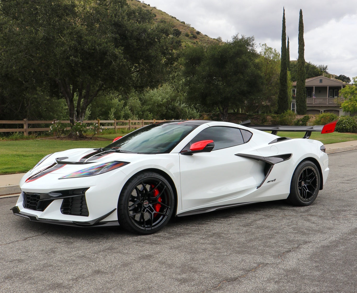 Addiction Motorsports Chevrolet C8 Corvette ZR1 on Forgeline Forged Monoblock VV1R Beadlock Wheels 