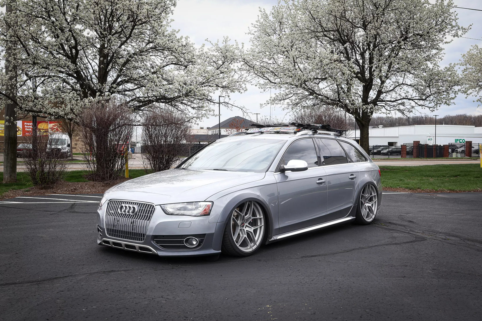 Chris Mentrup's Audi Allroad S4 on Forgeline Forged One Piece Forged Monoblock VV1R Wheels