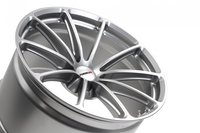 GT1 5-Lug Finished in Satin Hyper Silver Closeup thumbnail