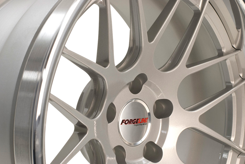 DE3C finished with Silver center and Polished outer closeup