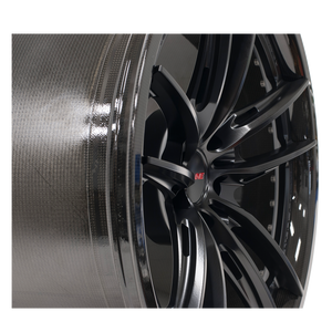 CF207 with Satin Black center - hub detail thumbnail