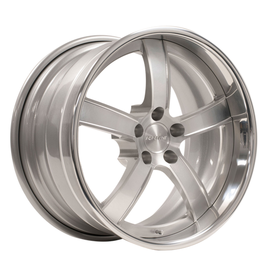 CH3P finished with Brushed center and Polished outer - spoke detail