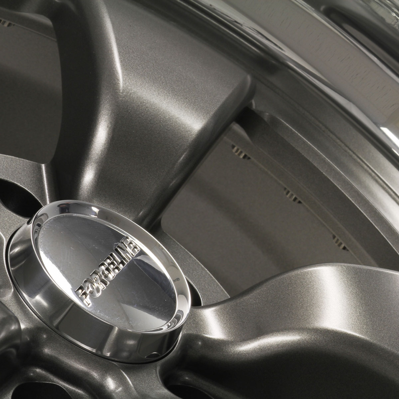 CR3 finished with Satin Gunmetal center and Polished outer, close up