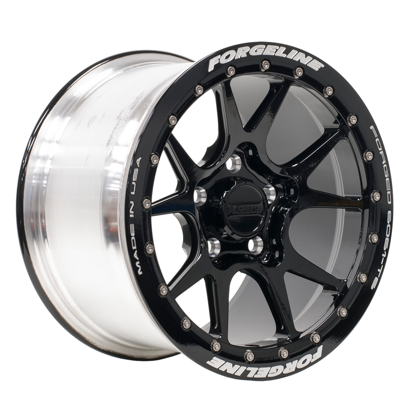 15-inch GS1R Beadlock finished in Transparent Smoke with Satin Black Ring