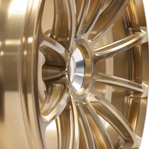 GT1 in Tinted Gold Close Up thumbnail