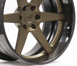 Forgeline CT3C finished with Medium Anodized Bronze center and Black Pearl outer, Closeup thumbnail