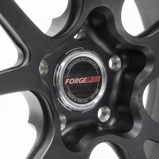 SMALL OPEN LUG SLEEK CARBON CAP