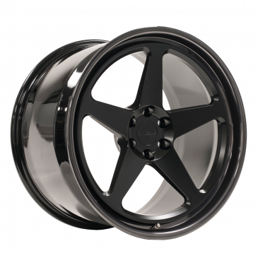 FF3C finished with Satin Black center and Gloss Black Step-Lip outer