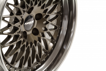 LS3 finished with Satin Bronze center and Transparent Smoke outer - face detail
