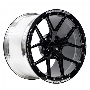 VX1R Beadlock Finished in Gloss Black with Gloss Black Beadlock Ring